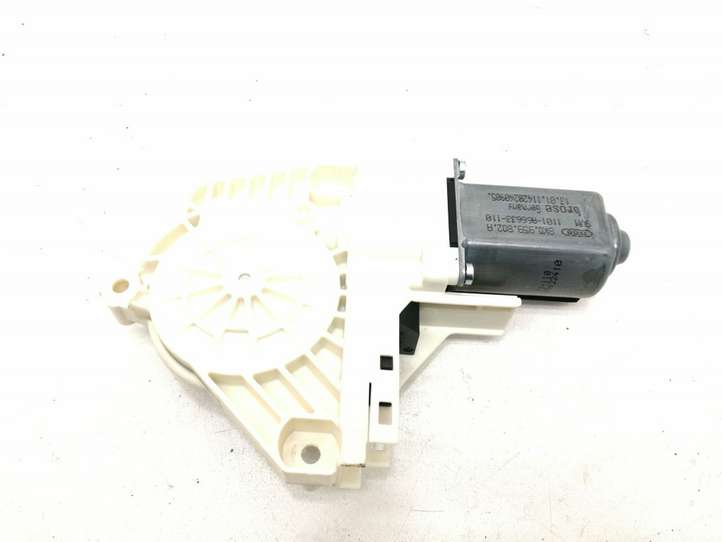 Audi A4 (2007 - 2011)  8K0959802A электродвигатель переднего стеклоподъемника