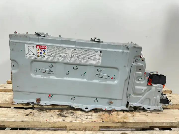 Toyota Prius+ (ZVW40) (2011 - 2018) G928047180 Аккумулятор гибридного / электрического автомобиля — фото 1