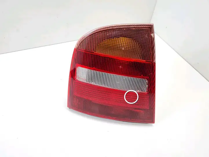 Skoda Octavia Mk1 (1U) (1996 - 2004) 1U6946111 Задний фонарь в кузове — фото 7