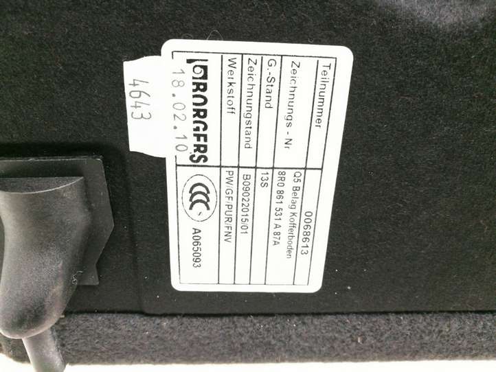 Audi Q5 (2008 - 2012)  8R0861531A  Коврик багажника
