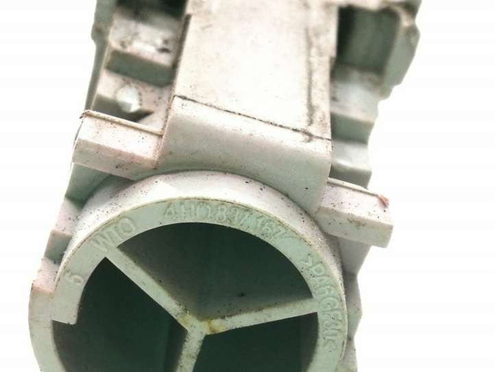 Audi A8 (2010 - 2014)  4H0837167  Крышка ручки задней двери