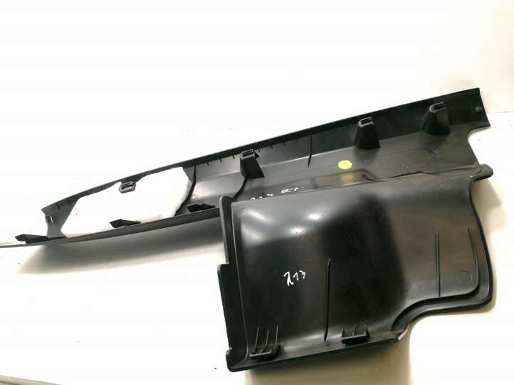 Audi Q7 (2005 - 2009)  4L0867768A Отделка стойки (B) (нижняя)