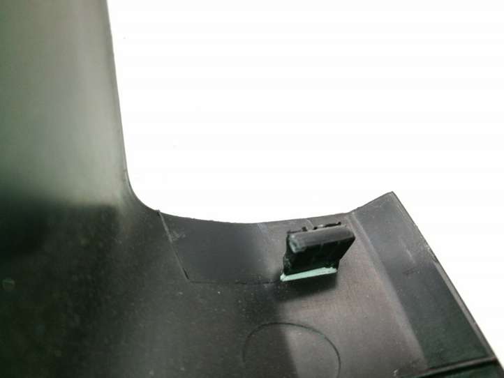 Audi Q7 (2005 - 2009)  4L0867768A Отделка стойки (B) (нижняя)