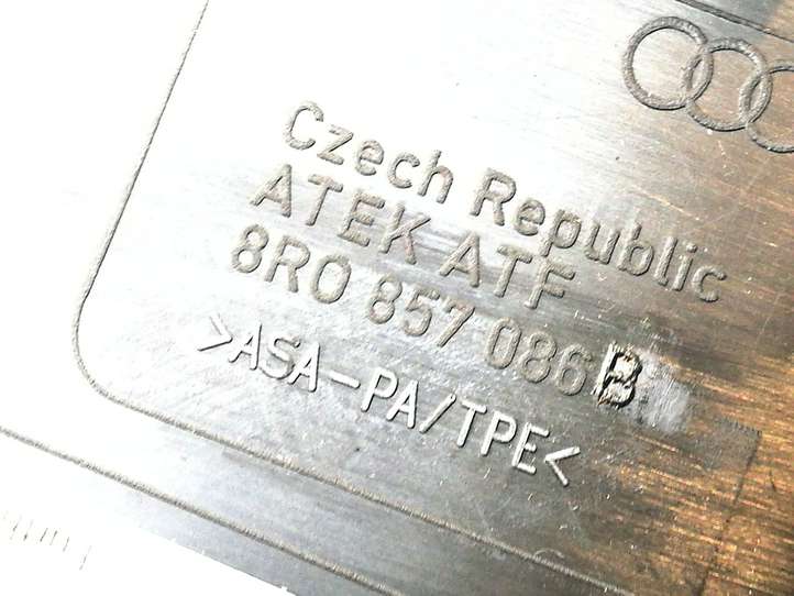 Audi Q5 (2008 - 2012)  8R0857086B Отделочный щит панели (боковой)