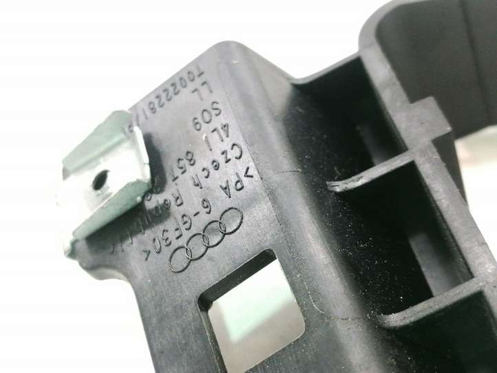 Audi Q7 (2005 - 2009)  4L1857289 Другая деталь панели