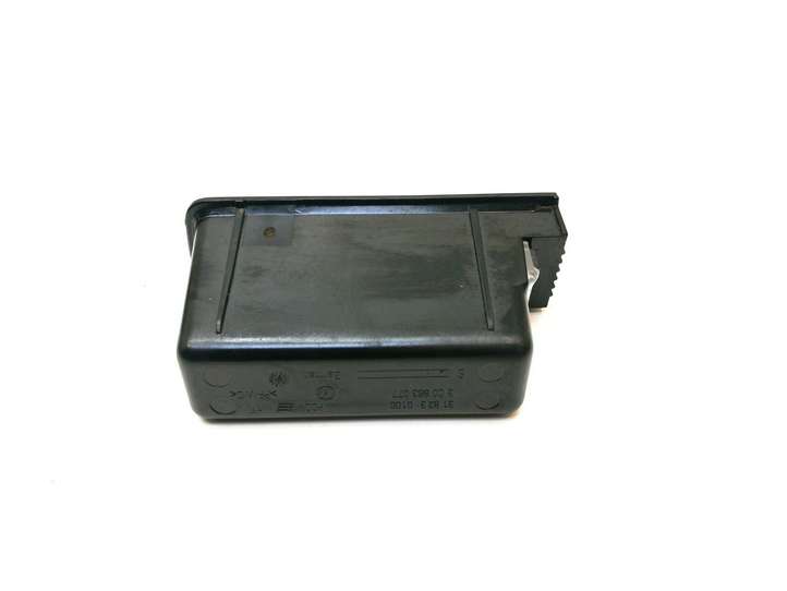 Volkswagen PASSAT B6 (2005 - 2010)  3C0863077 Пепельница двери