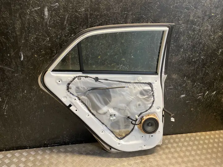 Hyundai i20 (GB IB) (2014 - 2018) Задняя дверь — фото 2
