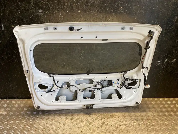 Hyundai i20 (GB IB) (2014 - 2018) Крышка багажника — фото 3