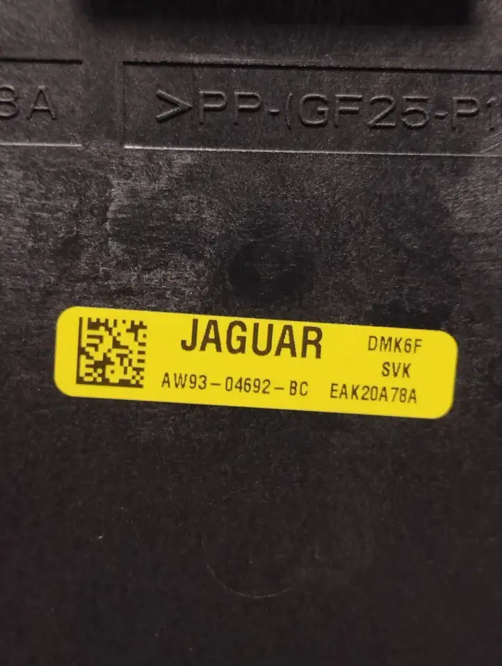 Jaguar XJ X351 (2009 - 2019) AW9304692BC Комплект аудиосистемы — фото 10