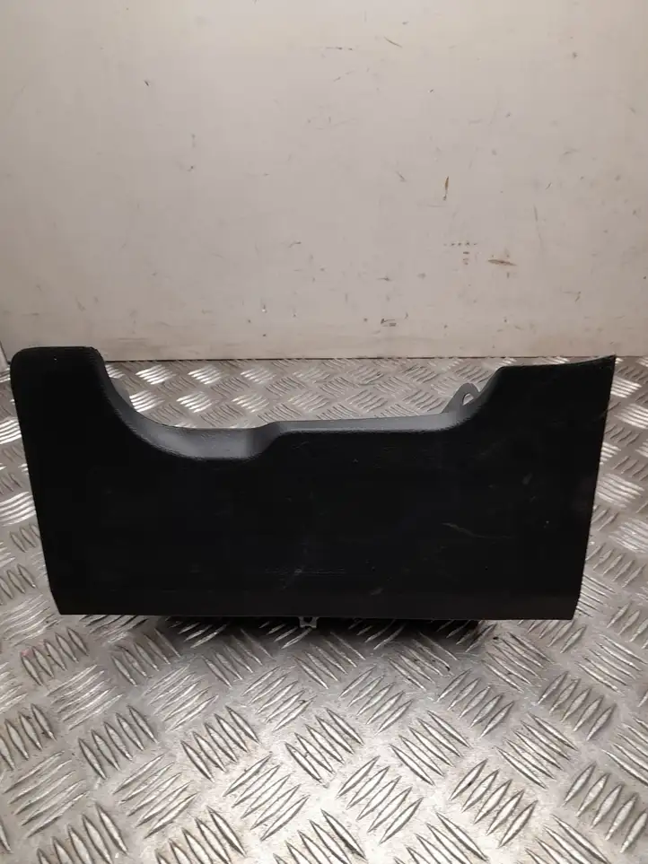 Toyota Yaris (2014 - 2019) TG10D01003 Коленная подушка безопасности — фото 1