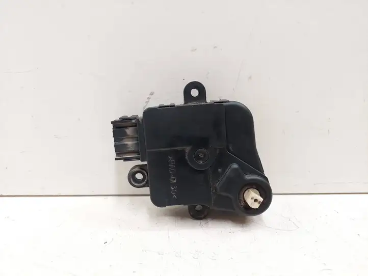 Volkswagen Sharan (2003 - 2010) YM2H19E634BA Двигатель задвижки потока воздуха — фото 3