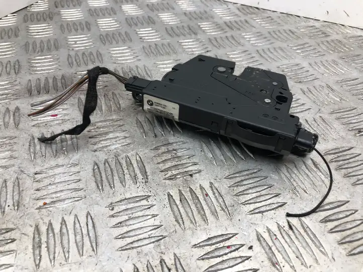 BMW 3 F30 F35 F31 (2012 - 2018) 918064105 Замок крышки багажника — фото 3