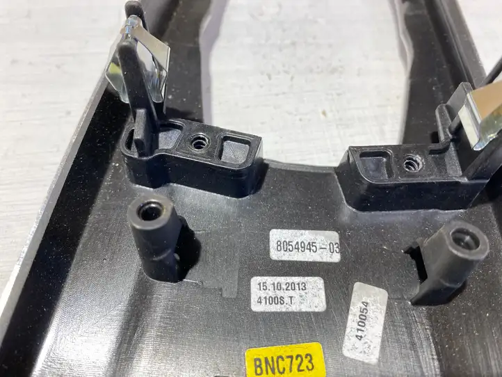 BMW 3 F30 F35 F31 (2012 - 2018) 805494503 Декоративная отделка — фото 3