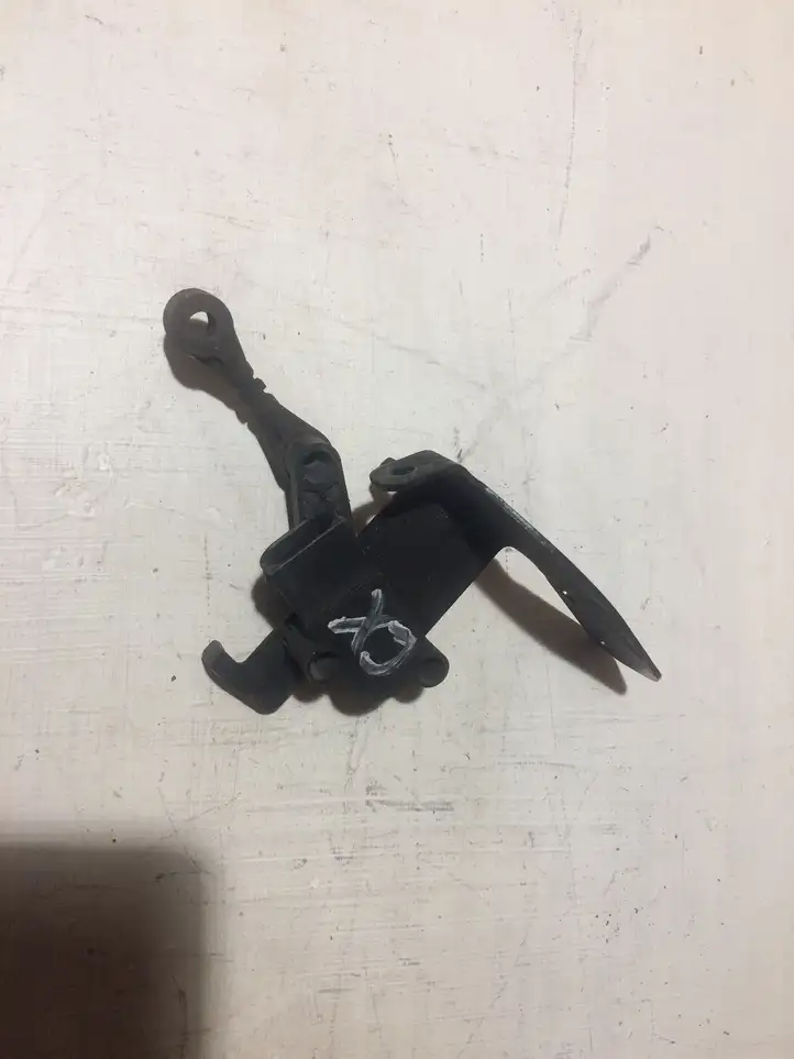 Jaguar XJ X351 (2009 - 2019) AW933C280CB Датчик высоты фар — фото 1