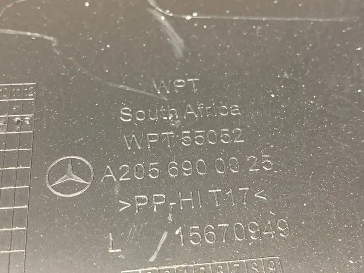 Mercedes-Benz C AMG W205 (2014 - ) A2056900025 Нижняя обшивка стойки B — фото 3