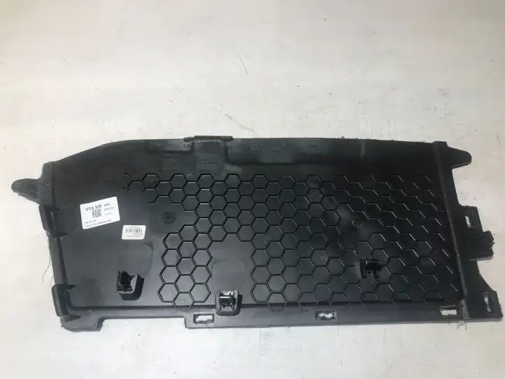 Volvo XC90 (2014 - 2019) 31389617 Боковая отделка ногового пространства — фото 2