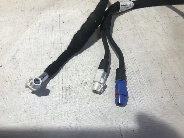 BMW 7 G11 G12 (2015 - 2022) 936632801 Прочая электропроводка — фото 2