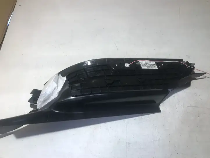 Volvo XC90 (2014 - 2019) 39829998 Внутренняя отделка заднего порога — фото 2