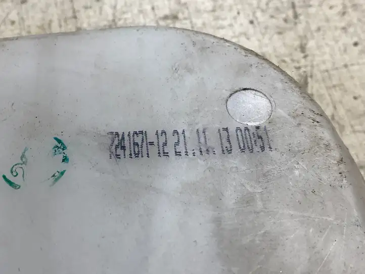 BMW 3 F30 F35 F31 (2012 - 2018) 724167112 Бачок омывателя стекла — фото 3
