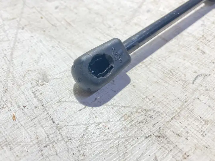Mercedes-Benz S W222 (2013 - ) A2229800064 Газовый упор капота — фото 3