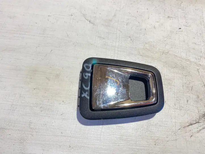 Volvo XC90 (2014 - 2019) 31462873 Прочие детали салона — фото 1