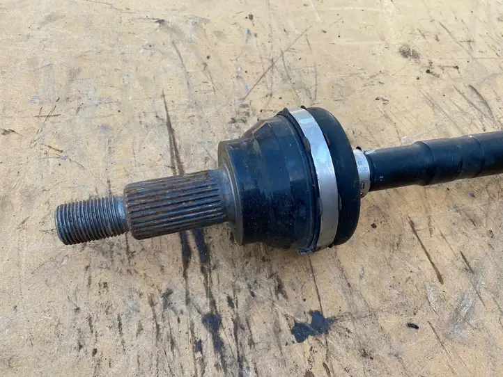 Jaguar F-Pace (2016 - ) HK834K138AA Задняя полуось — фото 2