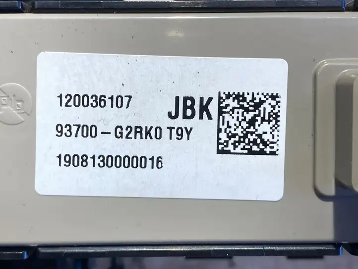 Hyundai Ioniq (2016 - ) 93700G2RK0T Другие включатели / ручки/ переключатели — фото 3