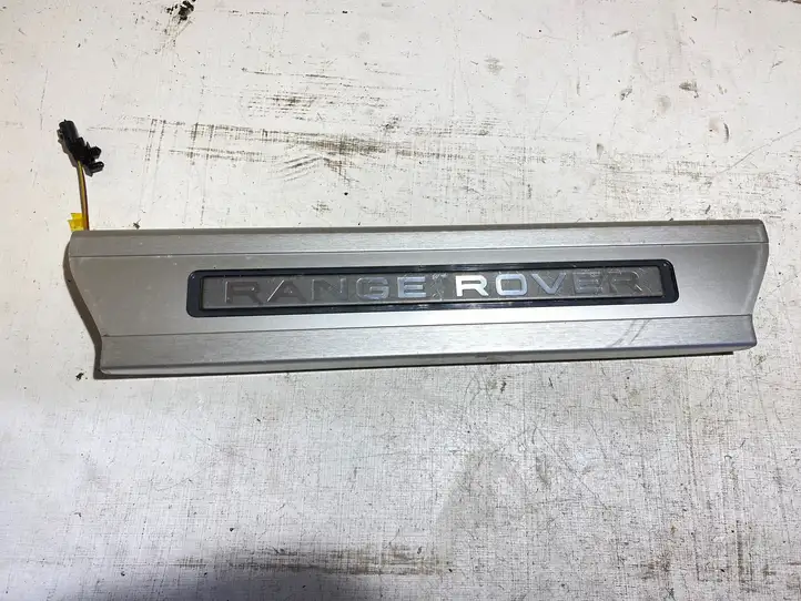 Land Rover Range Rover Sport L494 (2013 - 2017) CPLA13200CB Внутренняя отделка переднего порога — фото 1