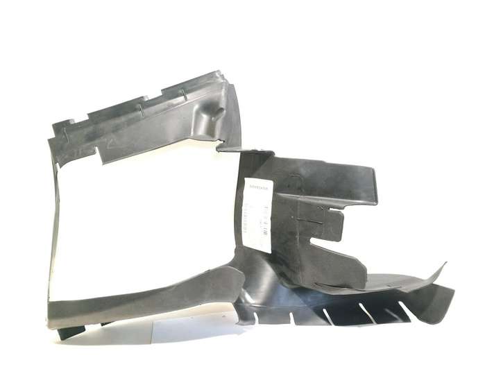 Audi Q7 (2005 - 2009)  4L0117336B Радиатор воздушного канала / канала