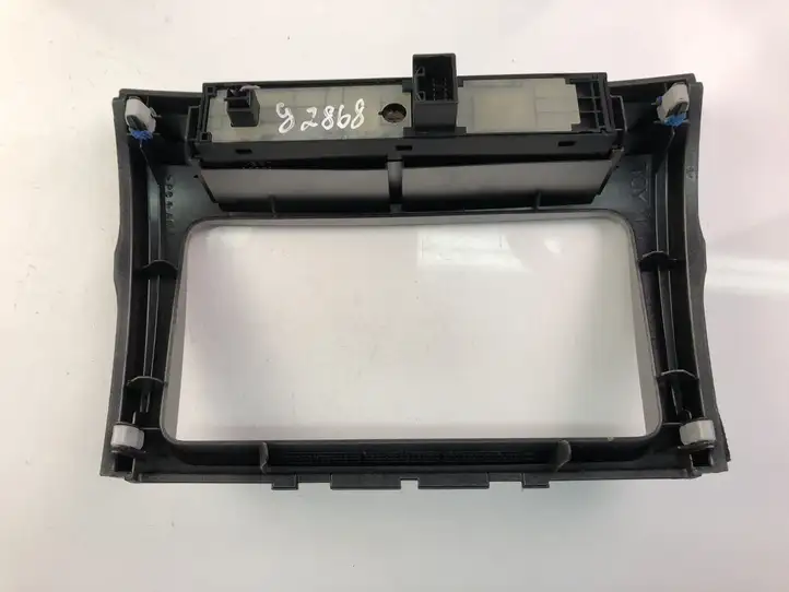 Toyota Corolla Verso AR10 (2004 - 2009) 554170F010 Включатель аварийных фонарей — фото 5