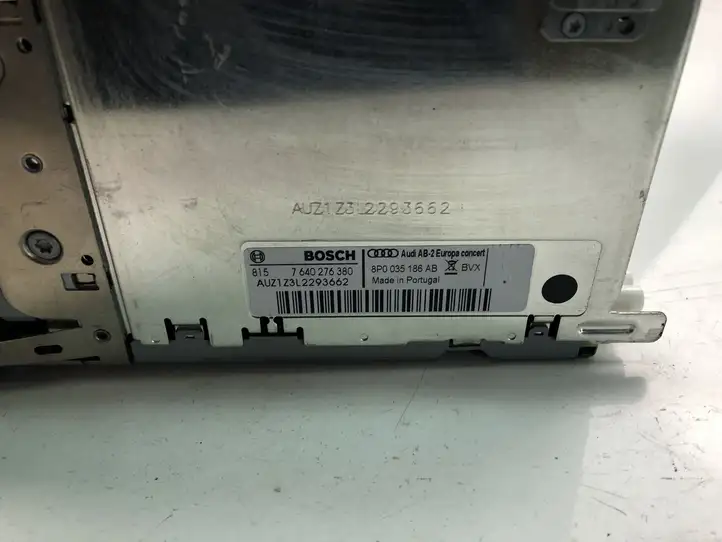 Audi A3/S3 8P (2008 - 2013) 8P0035186AB Магнитола / мультимедийная система — фото 4