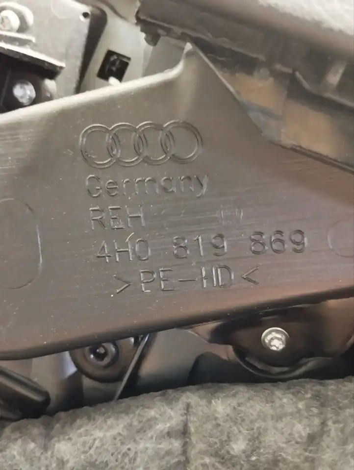 Audi A8 S8 D4 4H (2010 - 2014) 4H0919869 Обшивка передней двери — фото 2