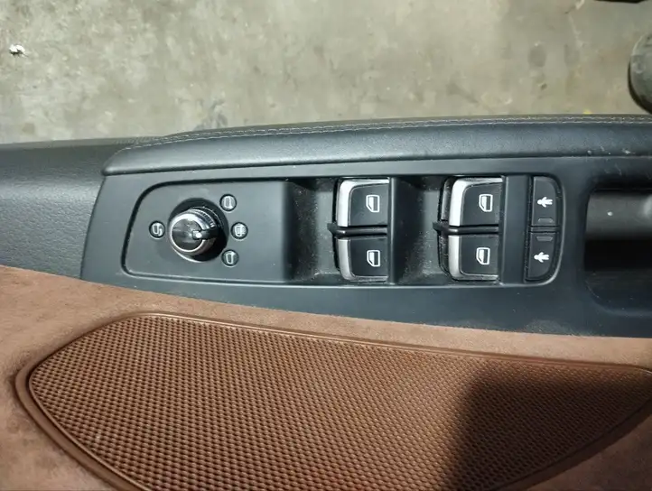 Audi A8 S8 D4 4H (2010 - 2014) 4H0919869 Обшивка передней двери — фото 8