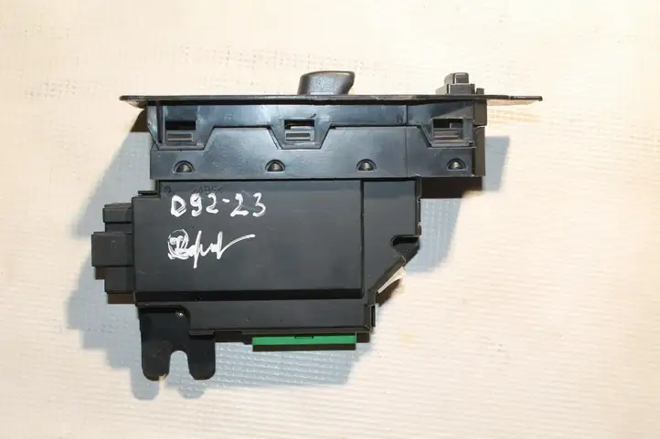 Volvo XC90 (2002 - 2006) 30746075 Блок кнопок стеклоподъемников — фото 3