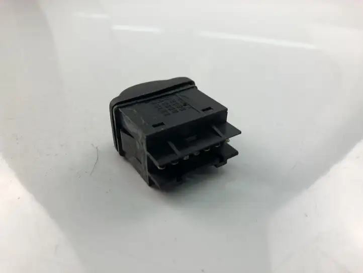 Seat Ibiza III (6L) (2002 - 2008) 6K2963563B Включатель обогрева — фото 4