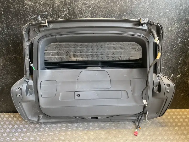 Citroen C4 SpaceTourer (2017 - ) Крышка багажника — фото 2