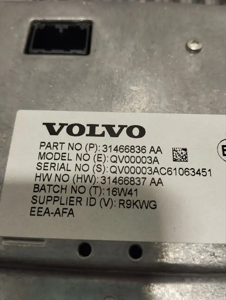 Volvo S90, V90 (2016 - 2020) 31466836 Дисплей / маленький экран — фото 8