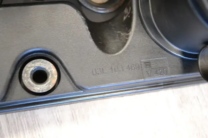 Volkswagen Crafter (2006 - 2016) 03L103469 Крышка головки блока цилиндров — фото 6