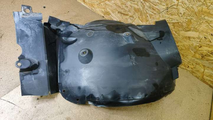 Mercedes-Benz C W203 (2000 - 2007)  A2038841822 Подкрылок