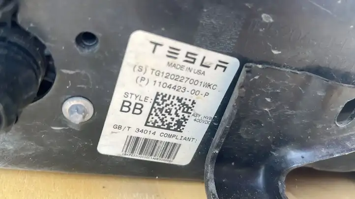 Tesla Model 3 (2017 - 2023) 110442300P Аккумулятор — фото 5