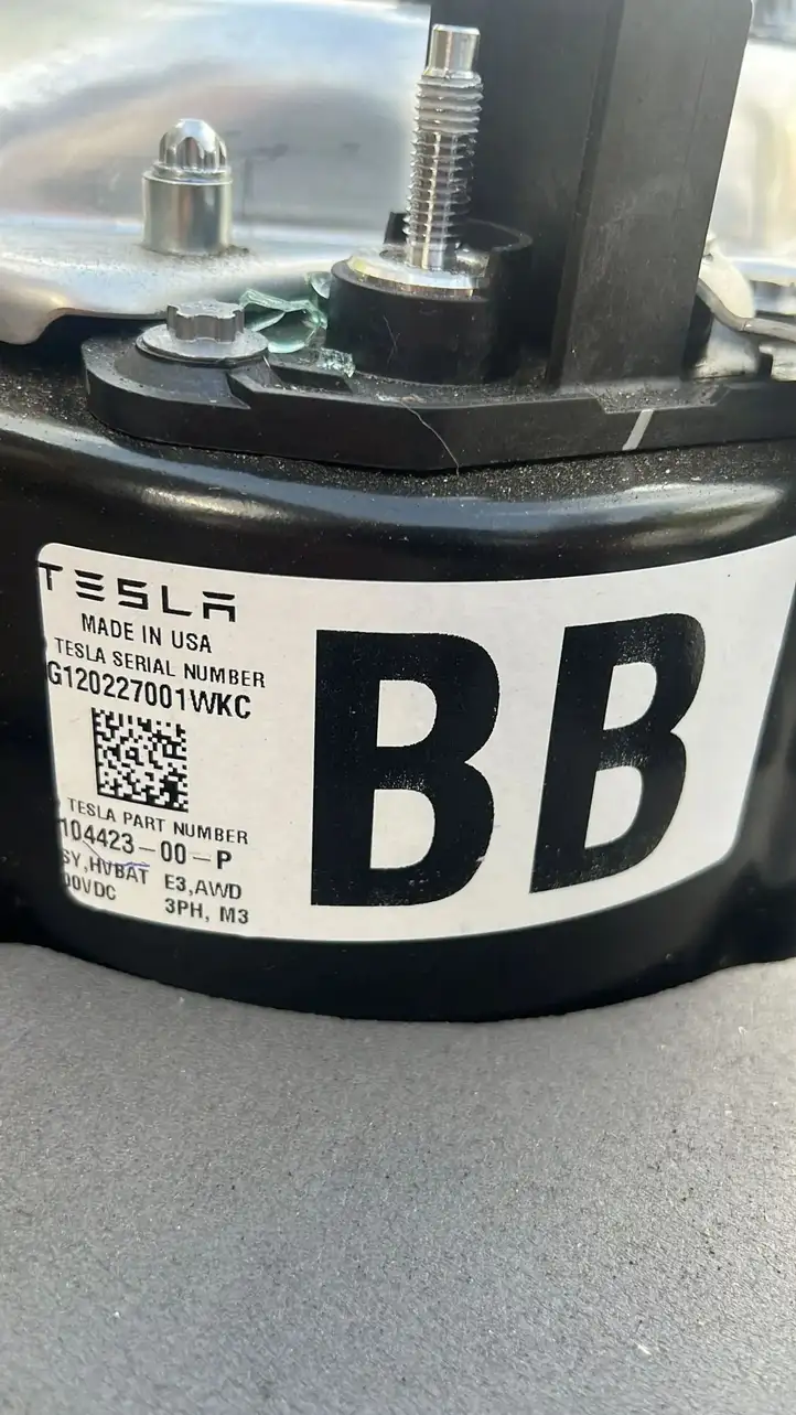 Tesla Model 3 (2017 - 2023) 110442300P Аккумулятор — фото 6