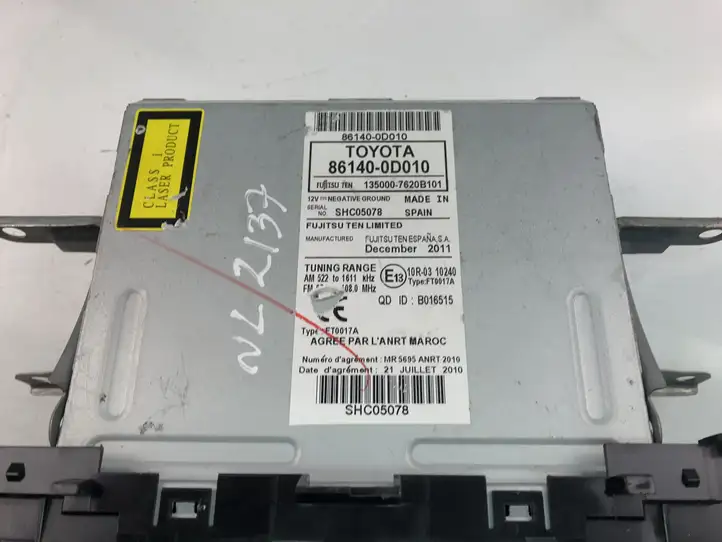 Toyota Yaris (2009 - 2012) 861400D010 Блок Hi-Fi аудиосистемы — фото 3