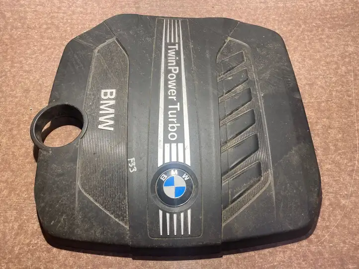 BMW 4 F32 F33 (2013 - 2017) 7823215 Крышка двигателя декоративная — фото 1