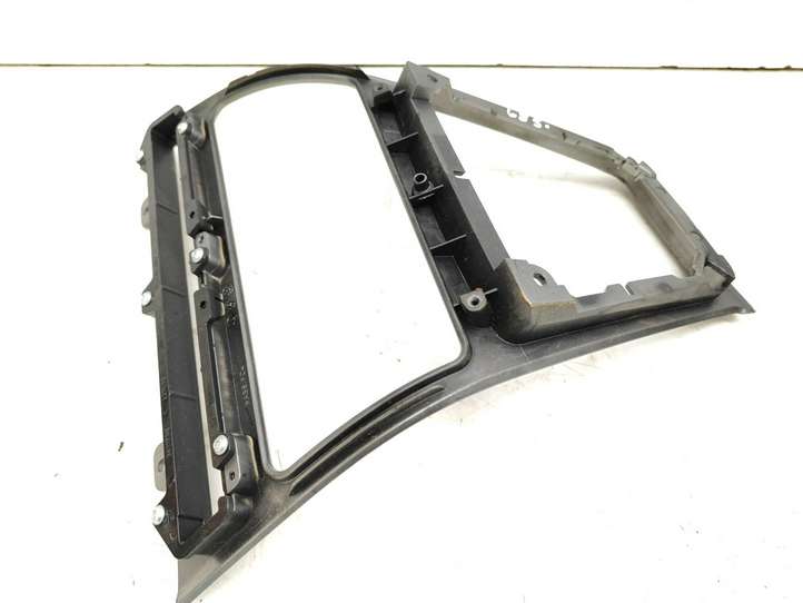 BMW X3 E83 (2003 - 2010)  3411708 Рамка рычага переключения передач