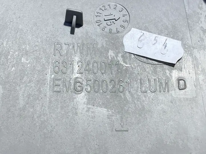 Land Rover Discovery 4 - LR4 (2013 - 2016) EMG500261 Верхняя обшивка стойки B — фото 4