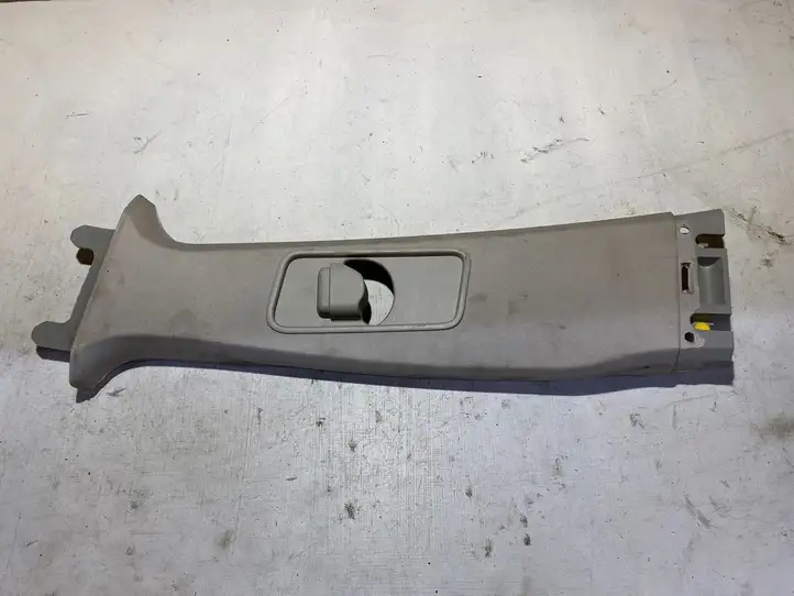 Land Rover Discovery 4 - LR4 (2013 - 2016) EMG500271 Верхняя обшивка стойки B — фото 1
