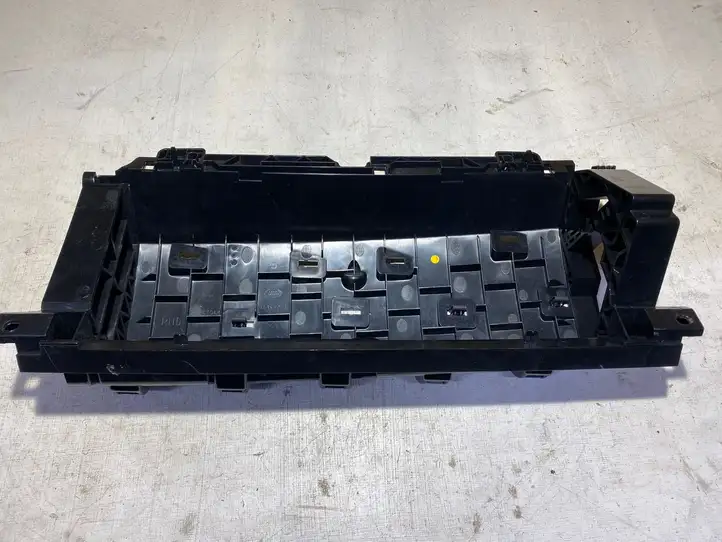 Land Rover Range Rover Sport L494 (2013 - 2017) DK6204268 Прочие детали салона — фото 1