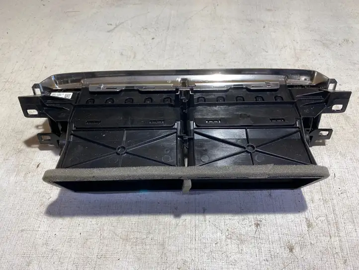 Land Rover Range Rover Sport L494 (2013 - 2017) DK6201820A Центральный воздушный дефлектор — фото 2