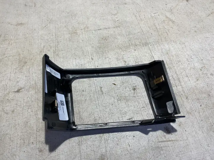 Land Rover Range Rover Sport L494 (2013 - 2017) DK6204395CA Прочие детали салона — фото 2