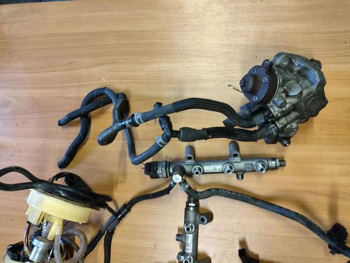 Audi A6 (2011 - 2014)  059130277cc Комплект системы впрыска топлива